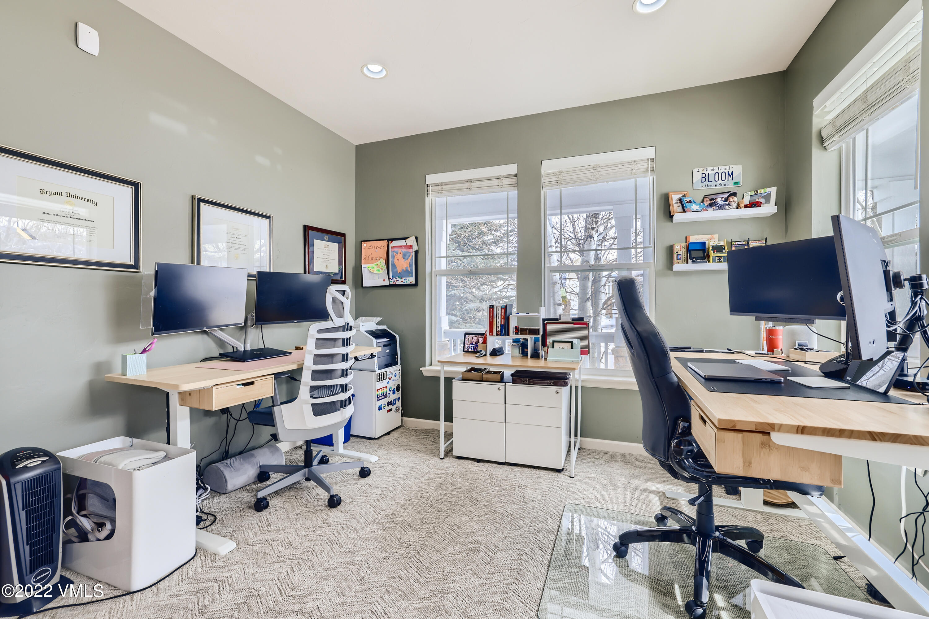 279 Longview Avenue Eagle, CO 81631 - Photo 4 of 30 a view of a workspace with furniture and a window