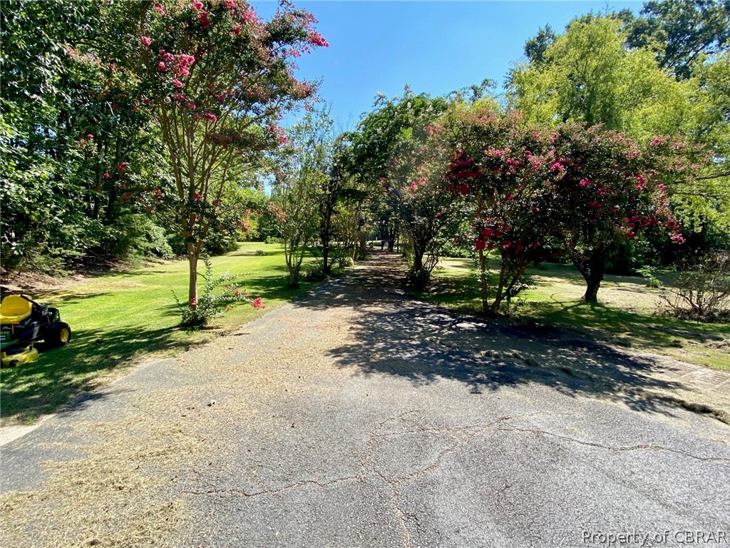 1330 Wellfords Wharf Road Warsaw, VA 22572 - Photo 3 of 24