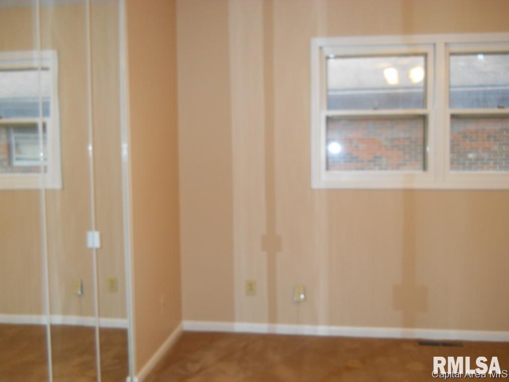 1227 Interlacken Road Springfield, IL 62704 - Photo 10 of 10