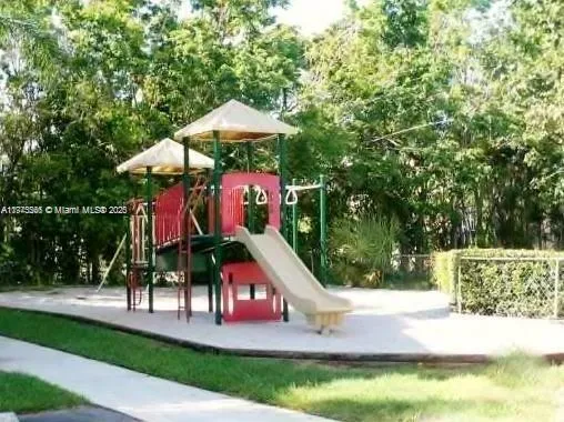 a view of outdoor space yard and slide