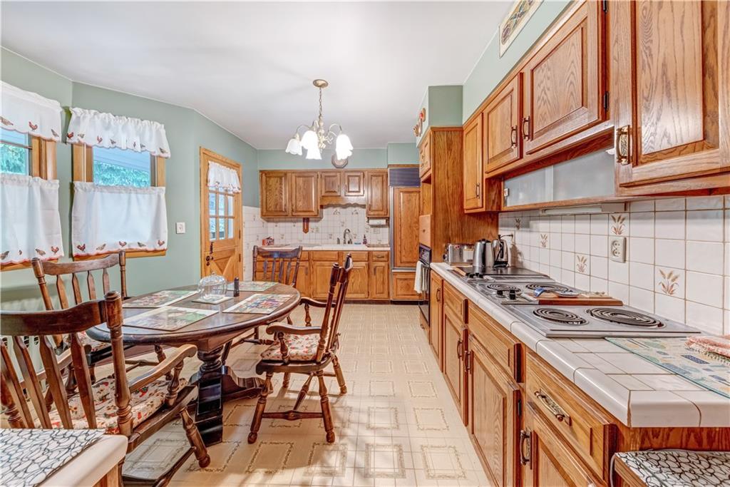 2 Monier Road Gibsonia, PA 15044 - Photo 5 of 25