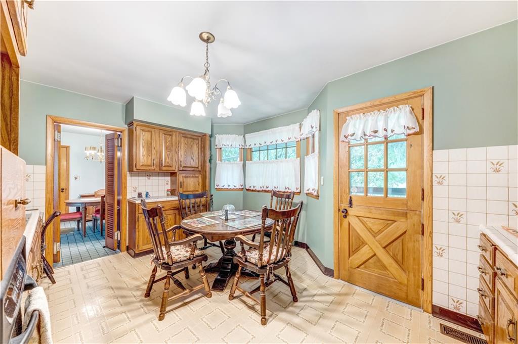 2 Monier Road Gibsonia, PA 15044 - Photo 8 of 25
