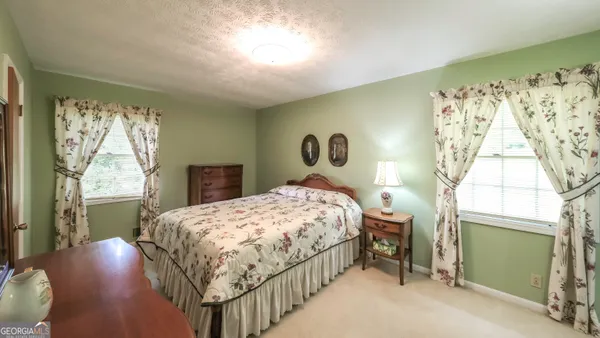 $249,999 | 416 Robertson Avenue, Tallapoosa, GA 30176