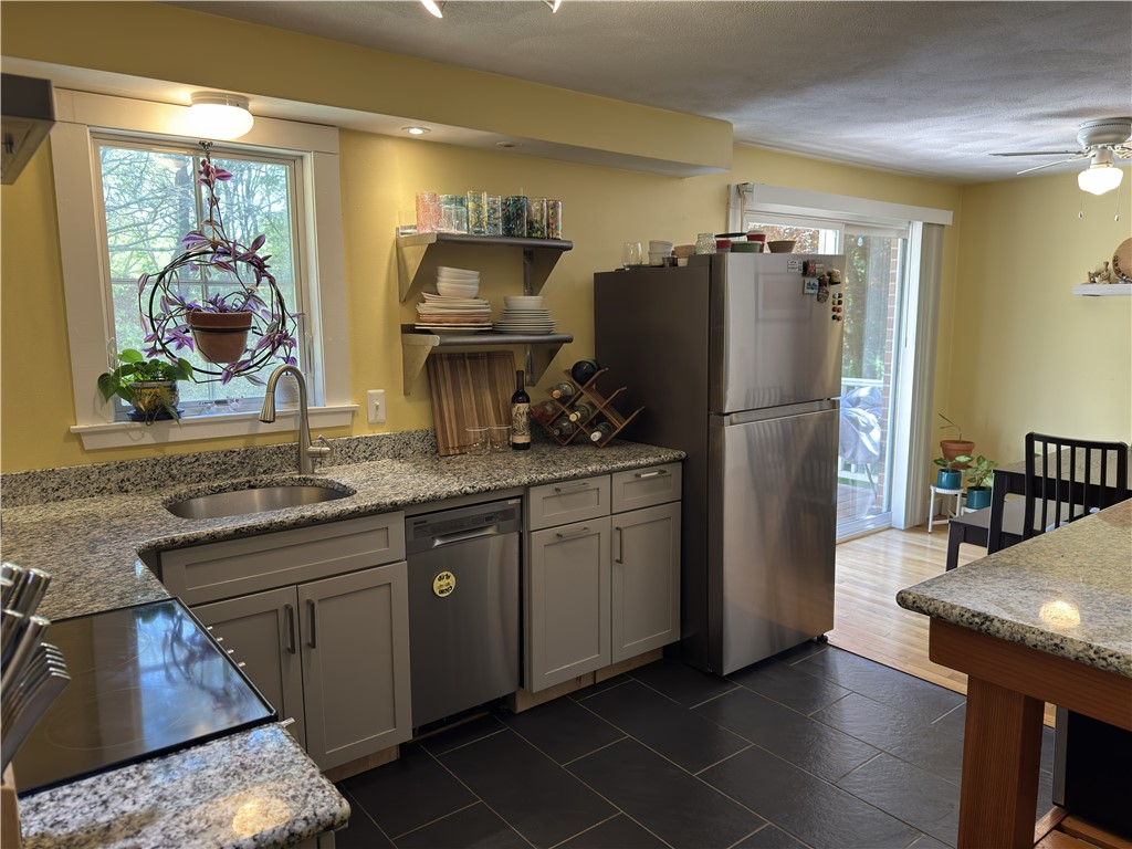 100 Snuff Mill Road North Kingstown, RI 02874 - Photo 17 of 45
