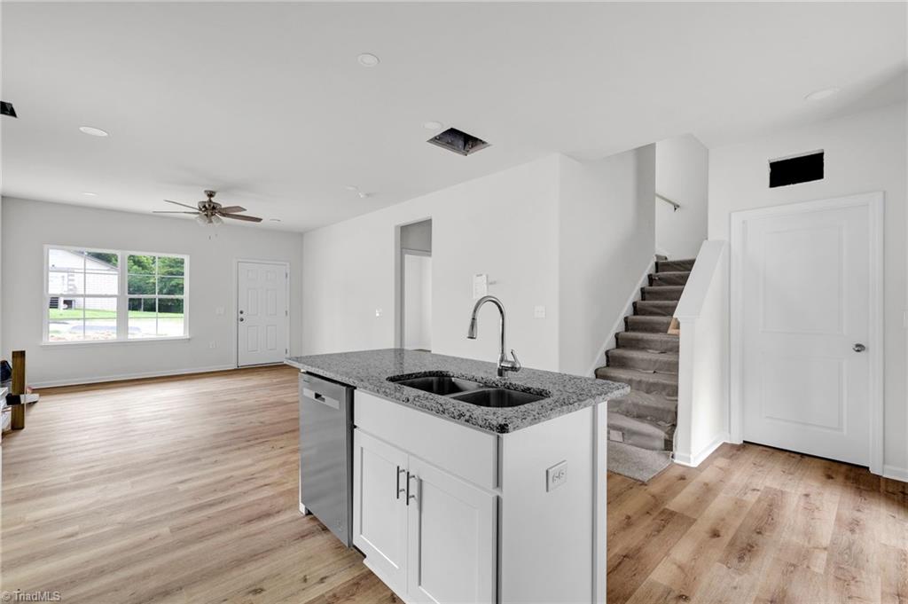 4803 Fewell Road Greensboro, NC 27405 - Photo 7 of 22 Gallery Image 7