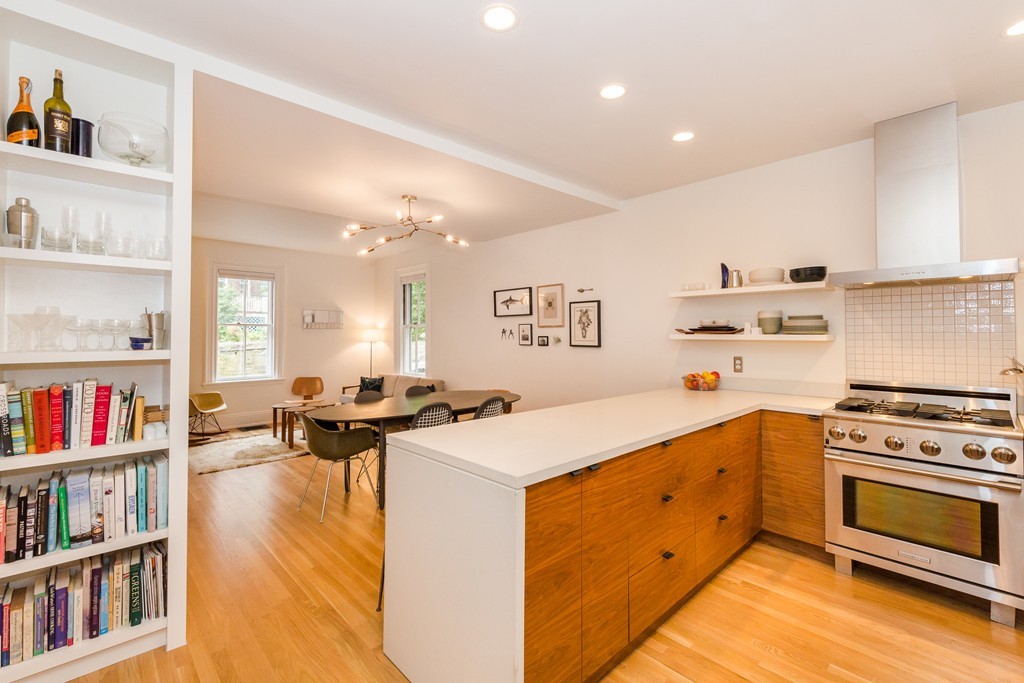 81 Walnut Street Brookline, MA 02445 - Photo 9 of 30 Gallery Image 9