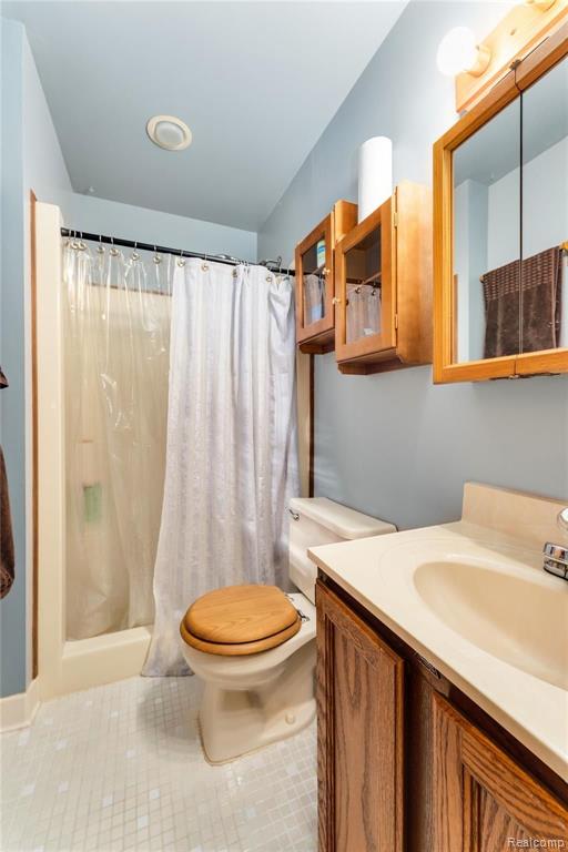 30459 South Gibraltar Road Gibraltar, MI 48173 - Photo 13 of 25