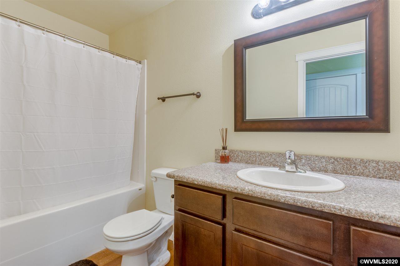 531 Boone Road Southeast Salem, OR 97302 - Photo 23 of 27