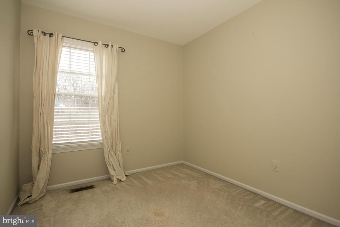 4003 Forest Valley Road Baltimore, MD 21234 - Photo 8 of 27 Bedroom