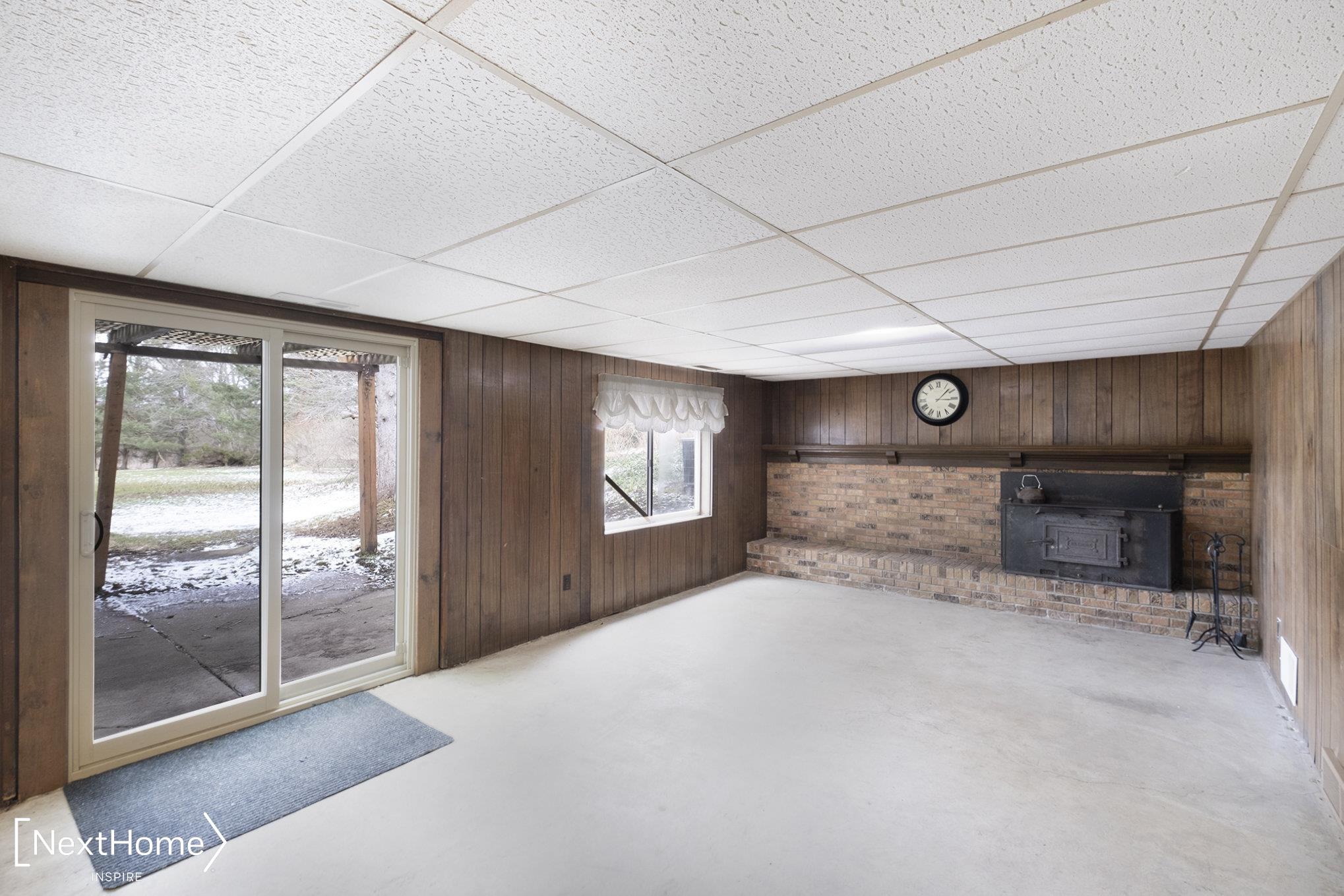 11278 Carpenter Road Flushing, MI 48433 - Photo 20 of 32 50136454-7889c1fe-4b3d-43d8-b423-cc94e13cbfa6.JPG