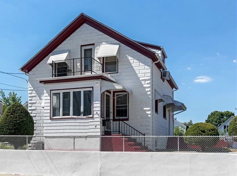 42 Raphael Avenue Providence, RI 02904 - Photo 1 of 24 Gallery Image 1