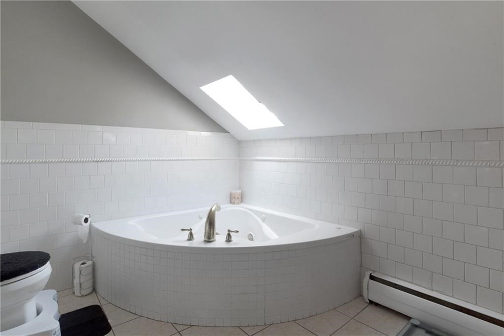 42 Raphael Avenue Providence, RI 02904 - Photo 15 of 24 Gallery Image 15