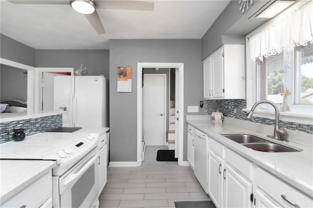 42 Raphael Avenue Providence, RI 02904 - Photo 5 of 24 Gallery Image 5