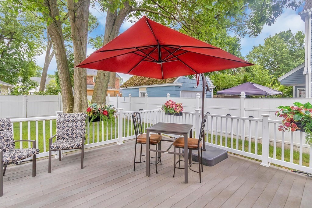 83 Wexford Street Springfield, MA 01118 - Photo 34 of 40
