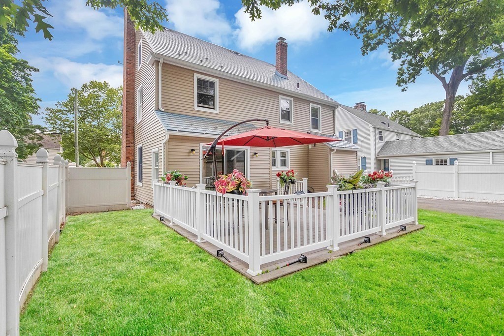 83 Wexford Street Springfield, MA 01118 - Photo 36 of 40