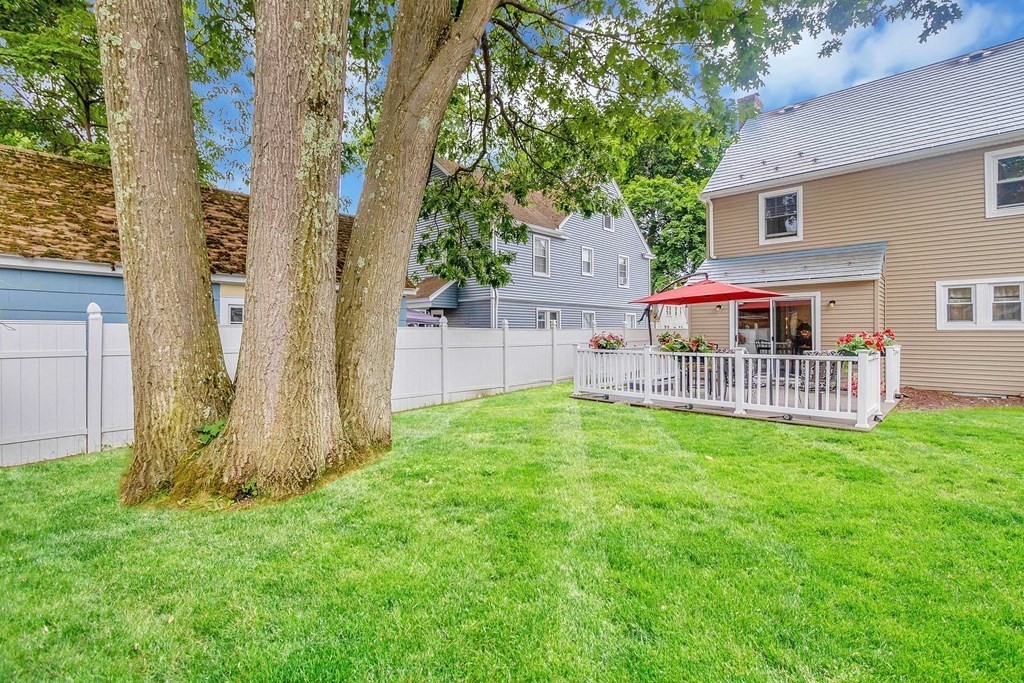 83 Wexford Street Springfield, MA 01118 - Photo 40 of 40