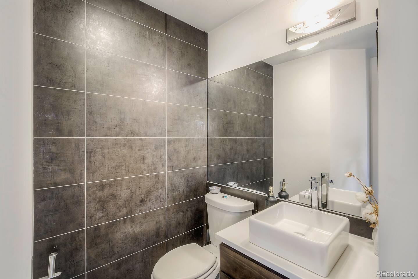 3945 Stuart Street Denver, CO 80212 - Photo 13 of 19 Gallery Image 13