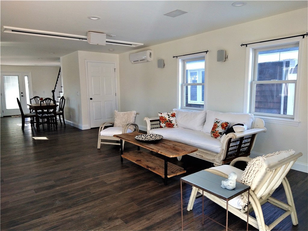 7 Birch Swamp Road Warren, RI 02885 - Photo 3 of 24 Gallery Image 3
