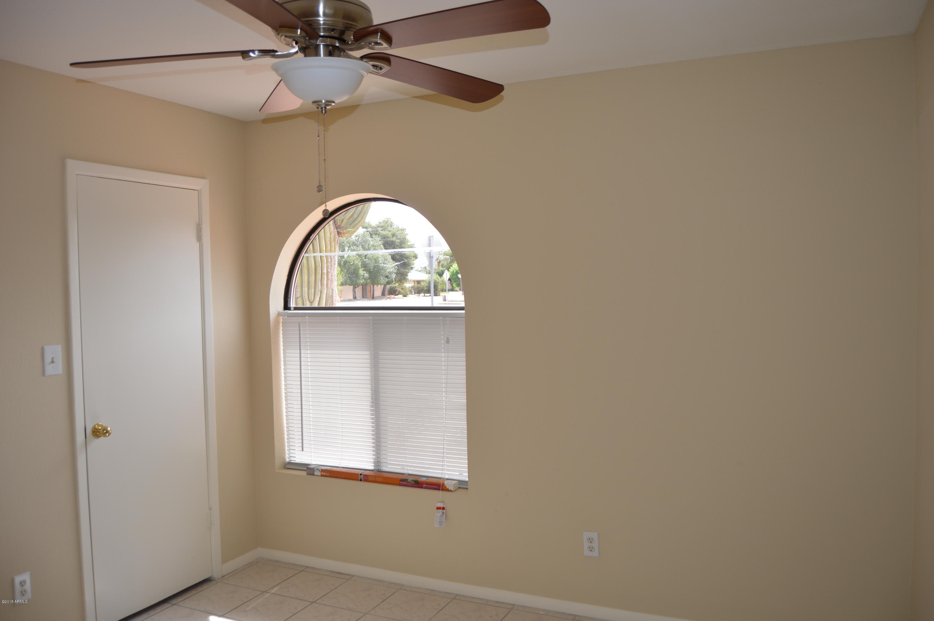 2832 East Cactus Road Phoenix, AZ 85032 - Photo 19 of 21 DSC_0014.JPG