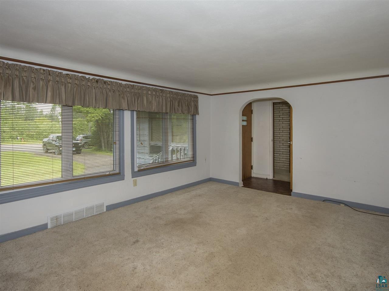 5290 Howard Gnesen Road Duluth, MN 55803 - Photo 3 of 23