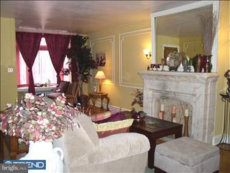 7491 Briar Road Philadelphia, PA 19138 - Photo 5 of 6 Gallery Image 5