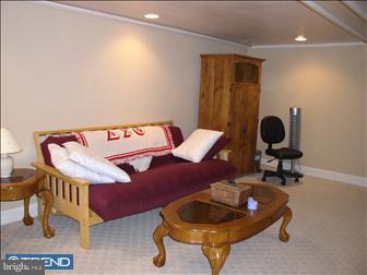 7491 Briar Road Philadelphia, PA 19138 - Photo 6 of 6 Gallery Image 6