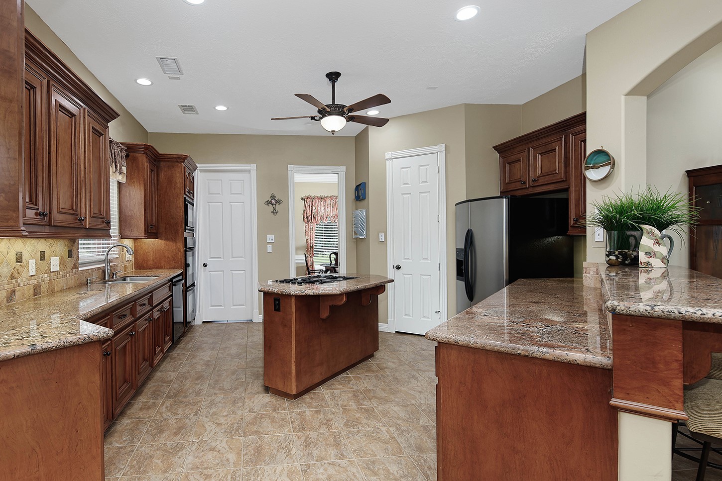 7916 Wooded Way Drive Spring, TX 77389 - Photo 11 of 36