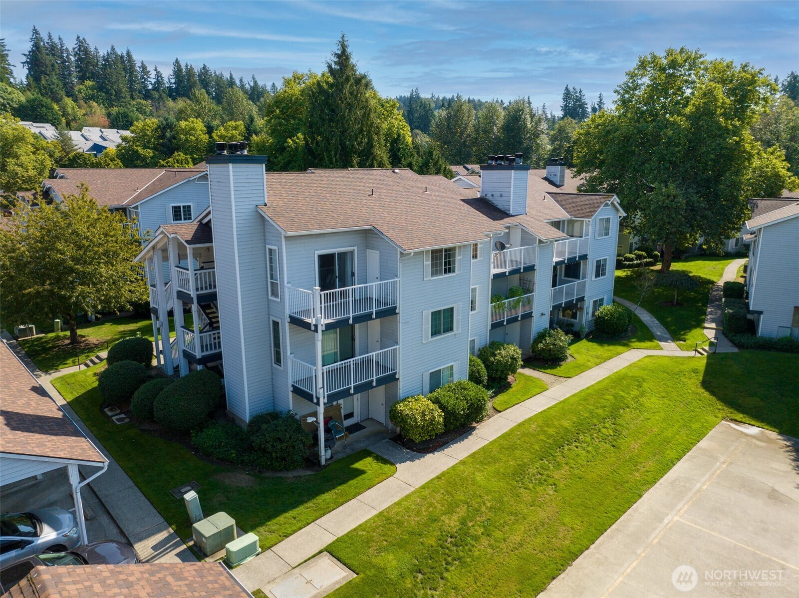 7453 Newcastle Golf Club Road, Unit J301 Newcastle, WA 98059 - Photo 35 of 38