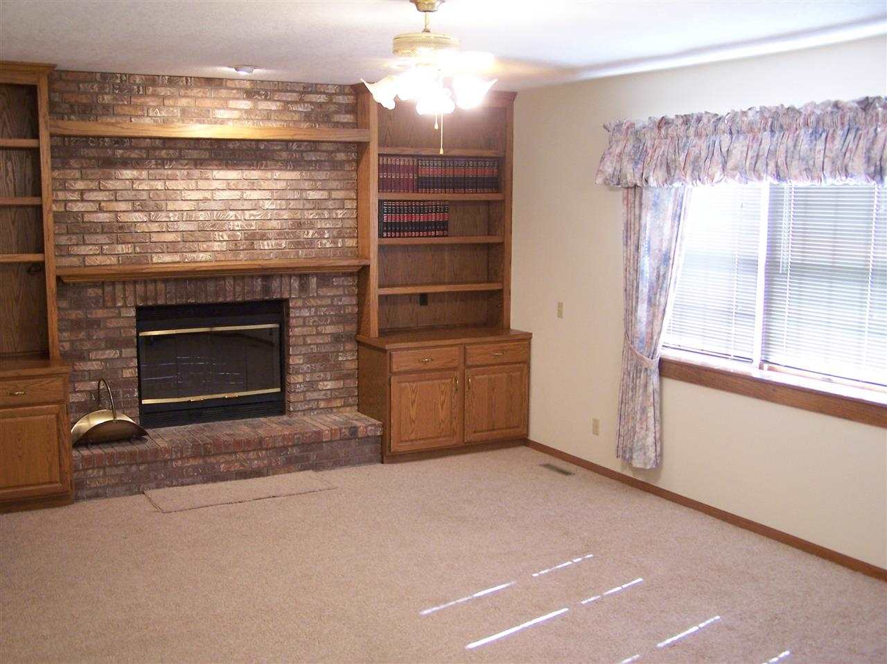 2575 Hunter Road Bettendorf, IA 52722 - Photo 7 of 17 Gallery Image 7