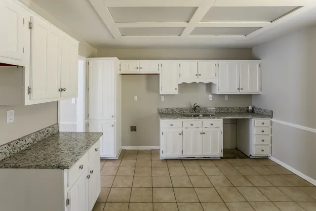 $1,380 | 4511 Country Brook Drive, Memphis, TN 38141