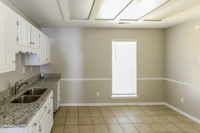 $1,380 | 4511 Country Brook Drive, Memphis, TN 38141