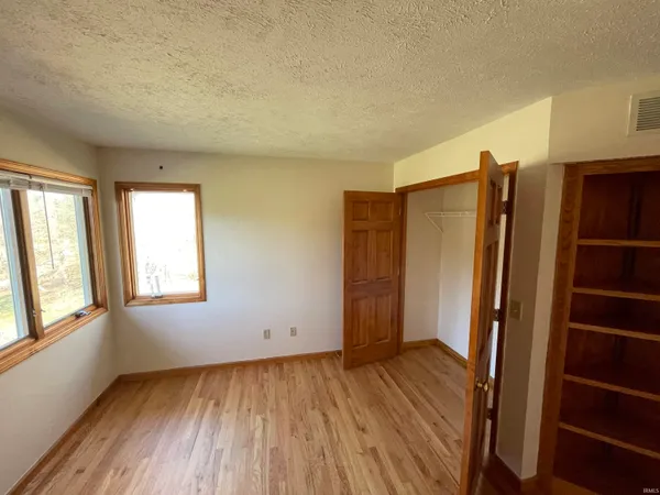 $2,700 | 5893 South Black Ankle Road, Bloomfield, IN 47424