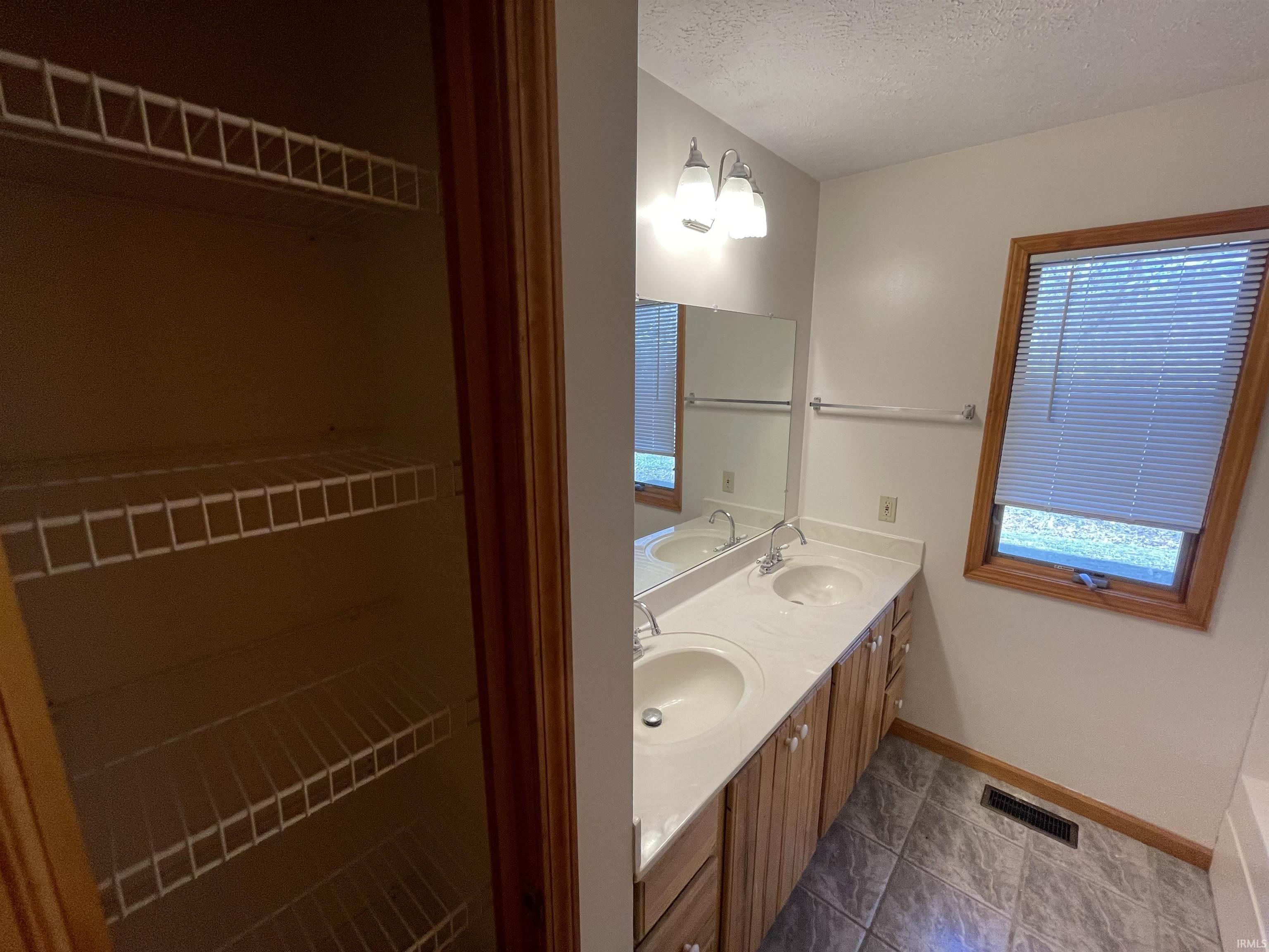 5893 South Black Ankle Road Bloomfield, IN 47424 - Photo 25 of 35