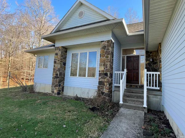 $2,700 | 5893 South Black Ankle Road, Bloomfield, IN 47424