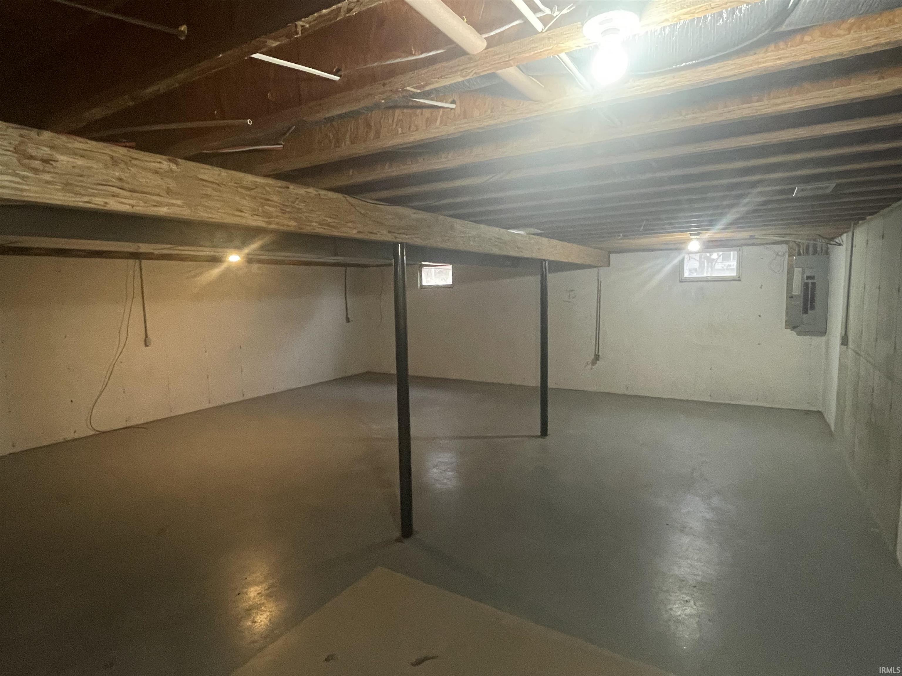 5893 South Black Ankle Road Bloomfield, IN 47424 - Photo 31 of 35