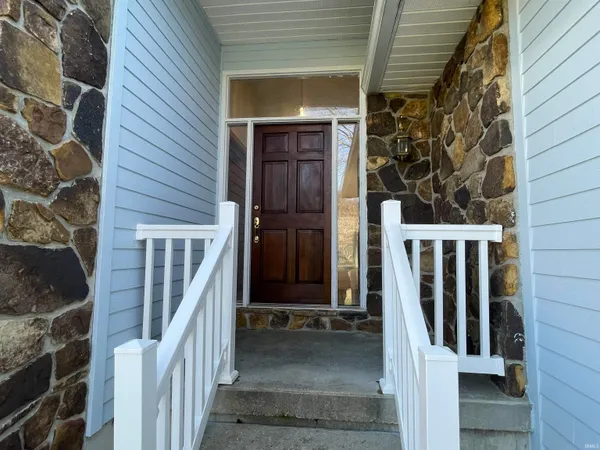 $2,700 | 5893 South Black Ankle Road, Bloomfield, IN 47424