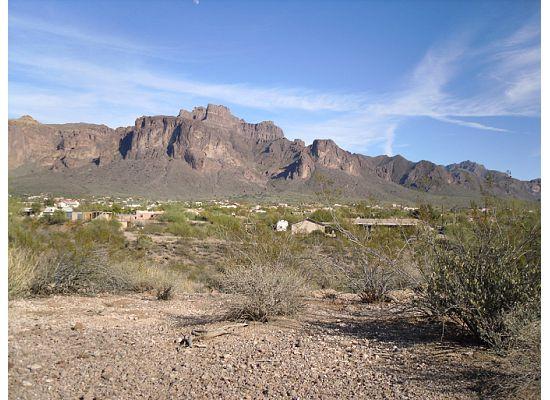 1585 North Roadrunner Road Apache Junction, AZ 85119 - Photo 1 of 5 a