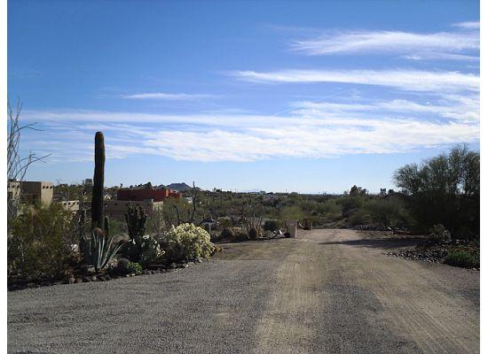 1585 North Roadrunner Road Apache Junction, AZ 85119 - Photo 5 of 5 a view of a outdoor space
