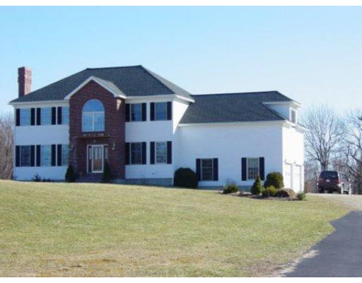 221 8 Lots Road Sutton, MA 01590 - Photo 2 of 15
