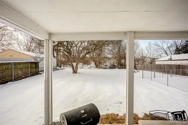 $1,800 | 1620 Clawson Street, Alton, IL 62002