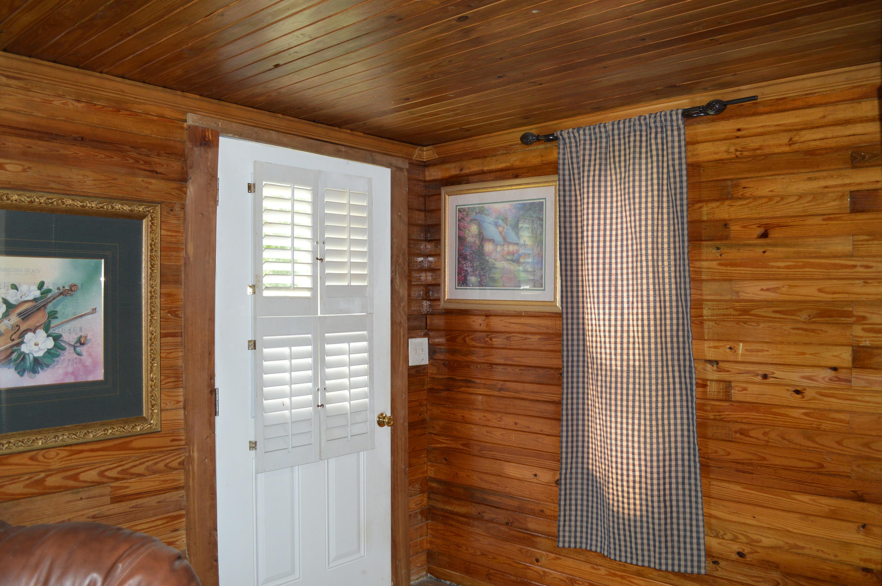 2374 East Emerson Road Cohutta, GA 30710 - Photo 4 of 39 Foyer