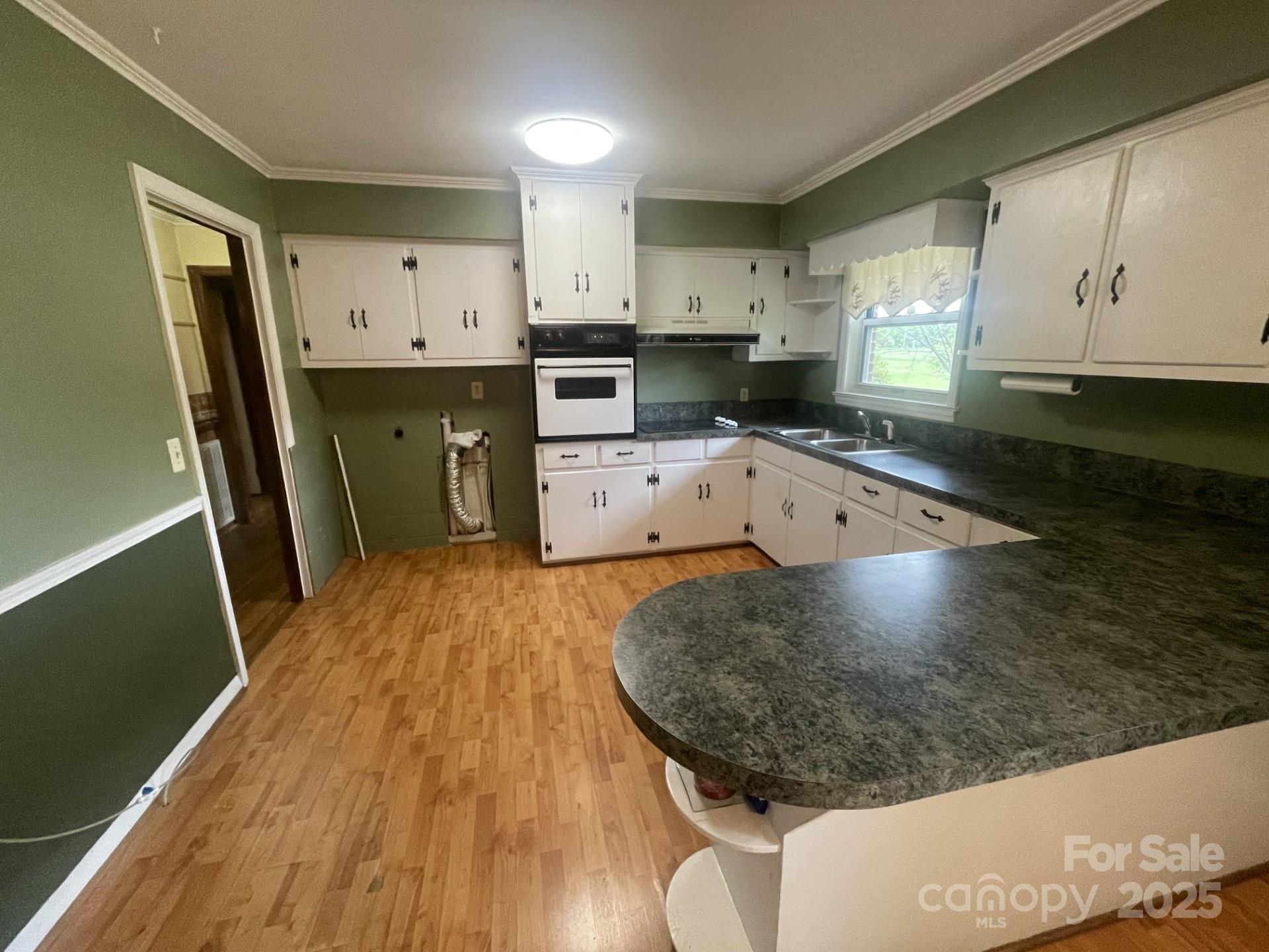 1620 Moss Springs Road Albemarle, NC 28001 - Photo 6 of 22 Gallery Image 6