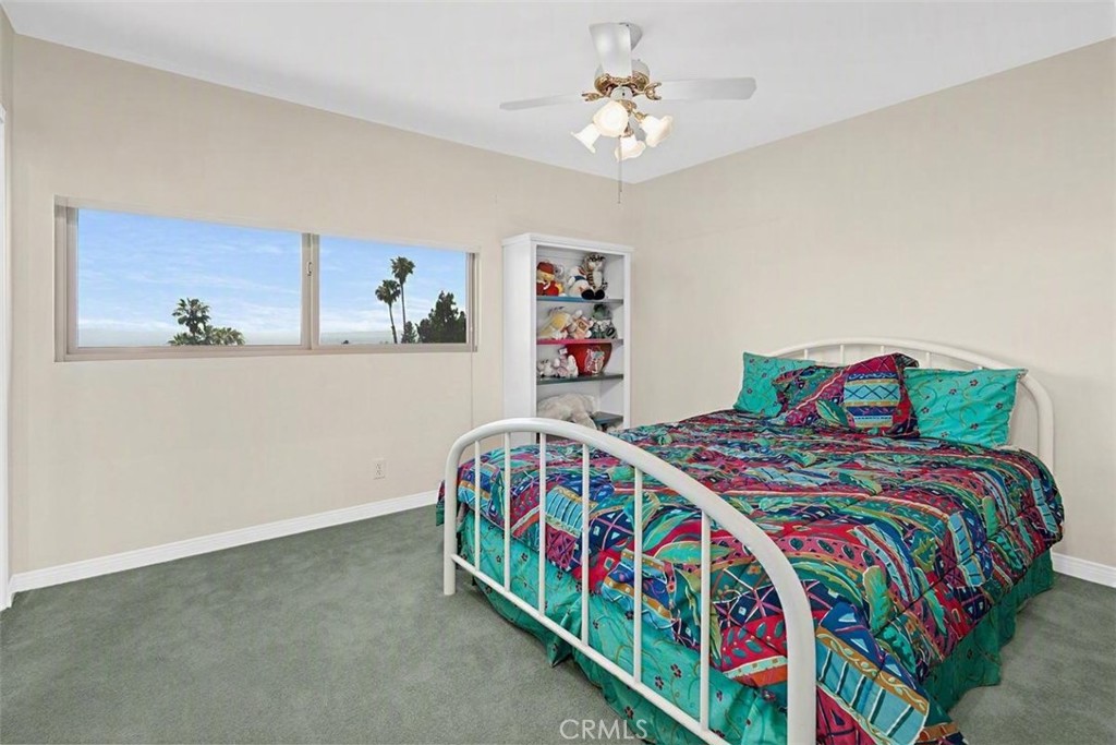 1746 Rudell Road Burbank, CA 91501 - Photo 22 of 34 Gallery Image 22