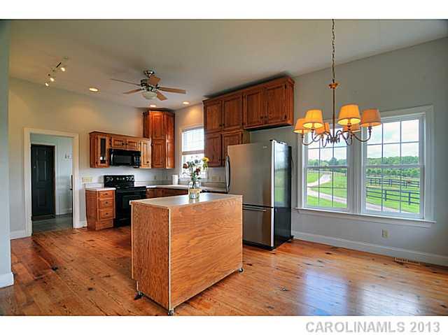 404 Tirzah Road York, SC 29745 - Photo 8 of 15 Gallery Image 8