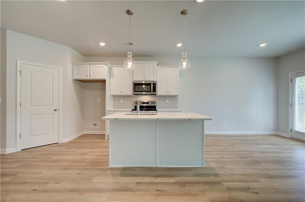 161 Geranium Lane Covington, GA 30016 - Photo 9 of 31