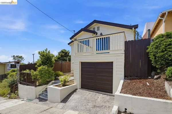 $789,000 | 2469 Potter Street, Oakland, CA 94601