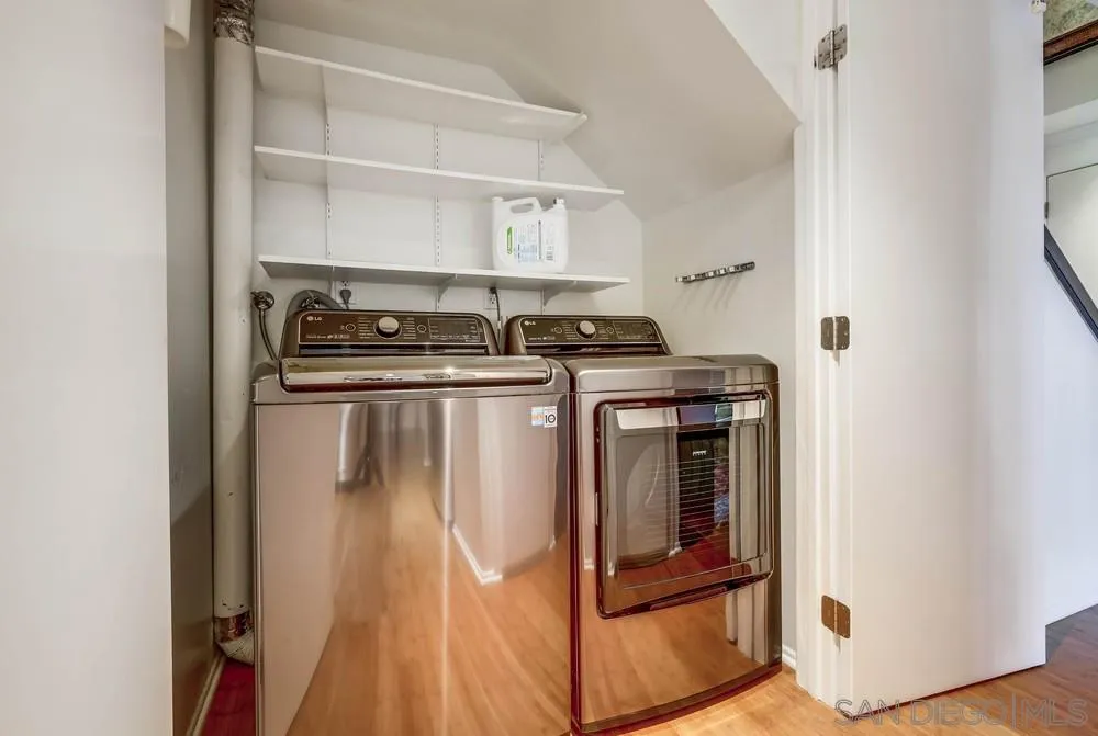 220 Lemon Grove Irvine, CA 92618 - Photo 14 of 20