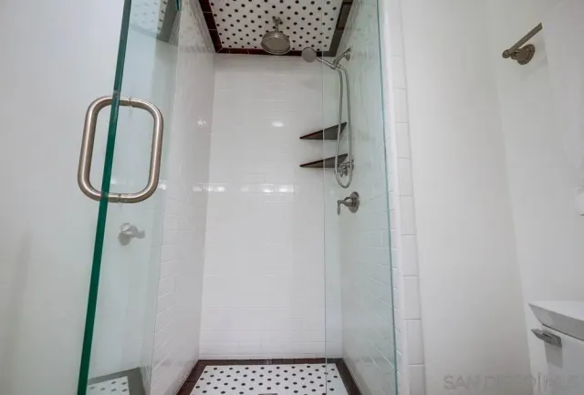 $799,800 | 220 Lemon Grove, Irvine, CA 92618