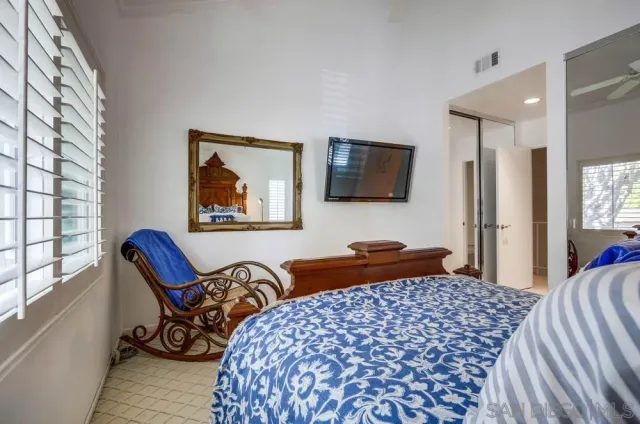 $799,800 | 220 Lemon Grove, Irvine, CA 92618