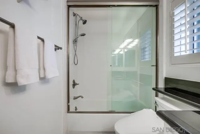 $799,800 | 220 Lemon Grove, Irvine, CA 92618